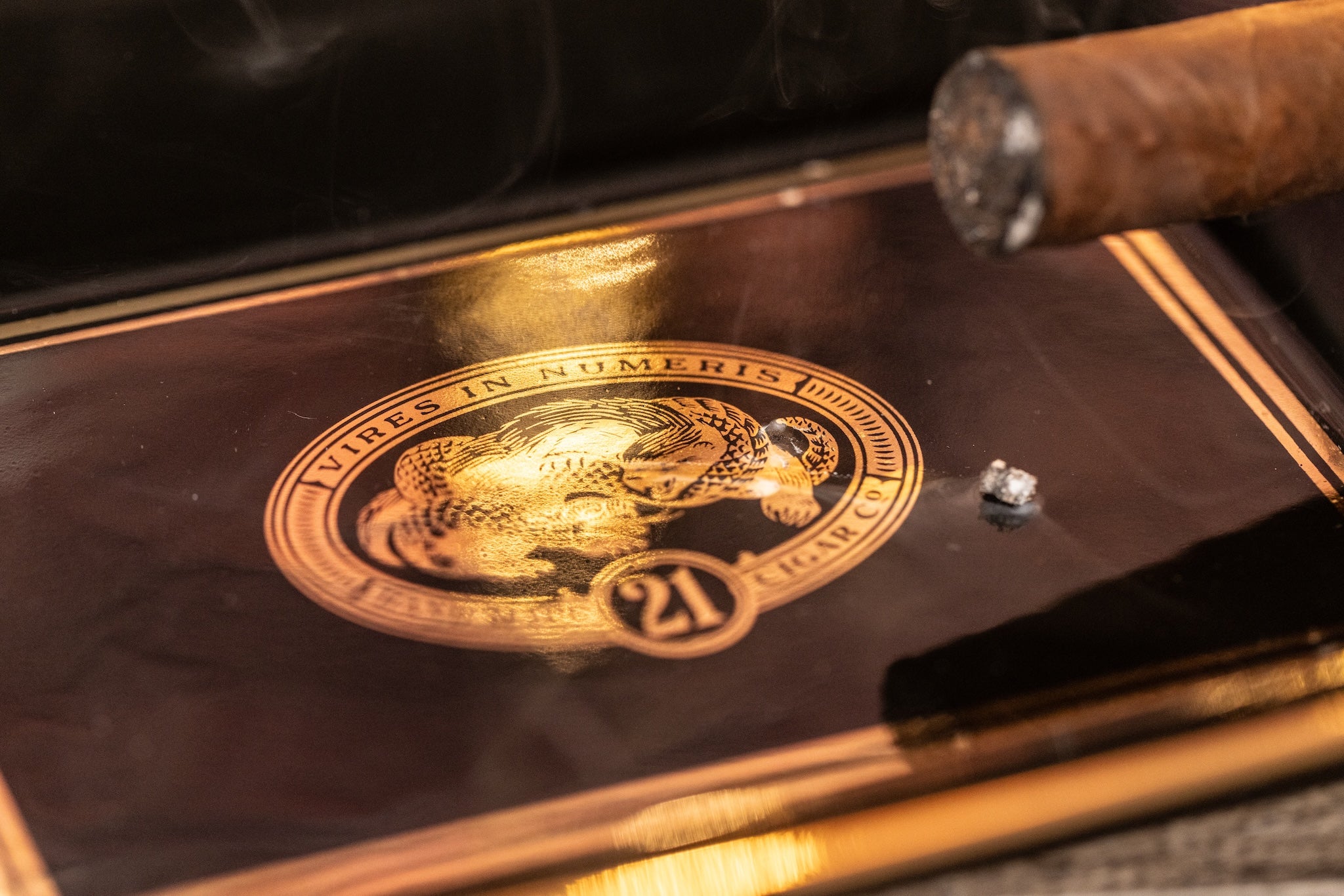 Vires in Numeris Ashtray